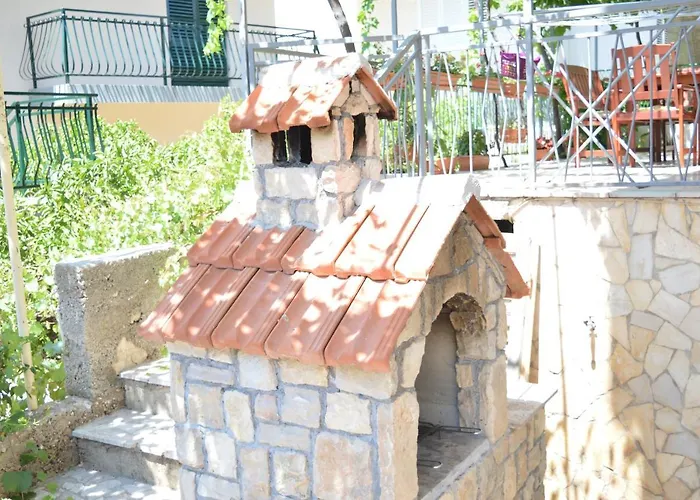 Goga Apartments